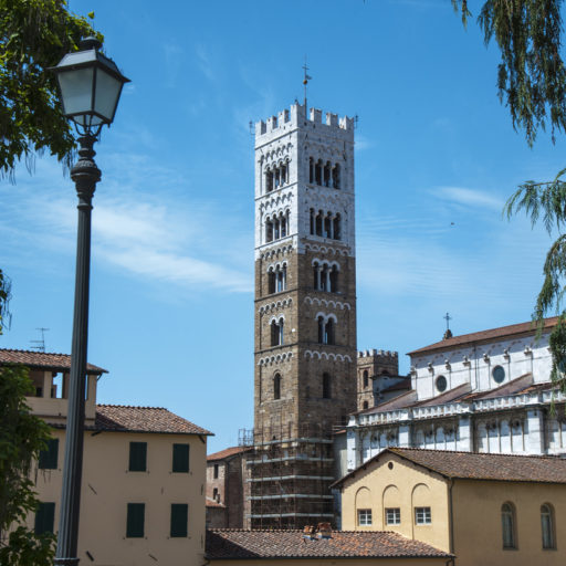 chiesa-cattedrale-di-san-martino-torre-campanaria-00