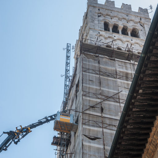 chiesa-cattedrale-di-san-martino-torre-campanaria-04